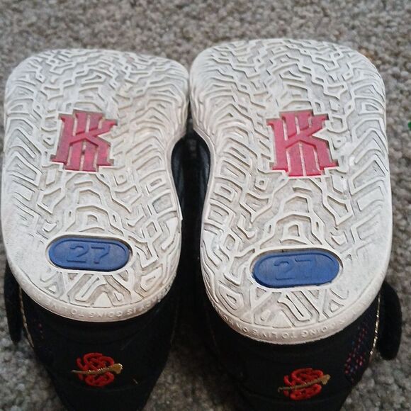 Nike Kyrie 7 size 10C TD Kids Shoes Black/Teal/Pink/Metallic Gold CW3241 001 - Picture 8 of 8